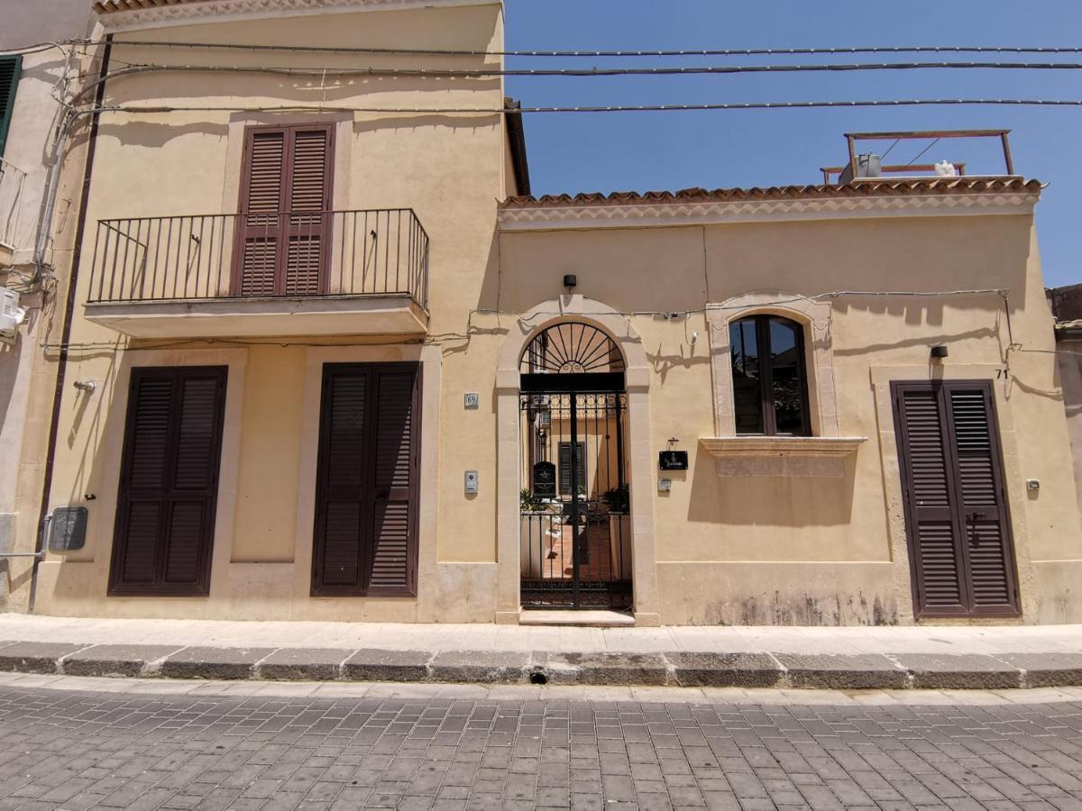 诺托La Lanterna Casa Vacanze公寓 外观 照片